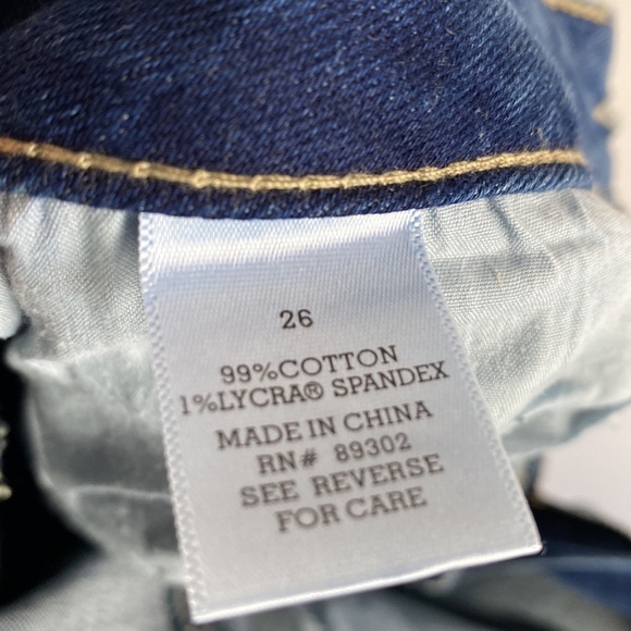 Altar'd State Light Wash Factory Destroyed Ripped Jeans 19024AS Size 26 - Picture 15 of 16